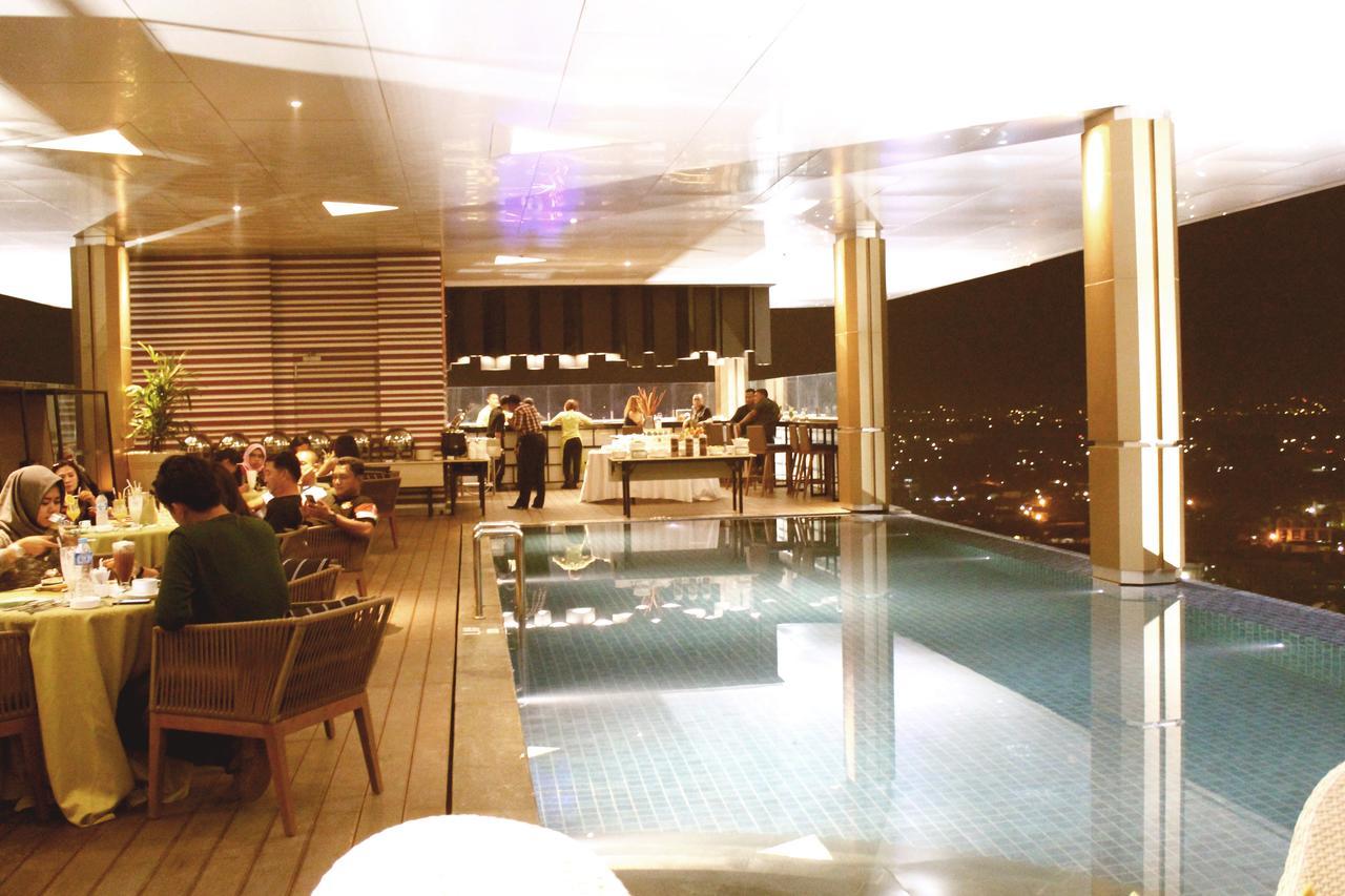 Fox Hotel Pekanbaru