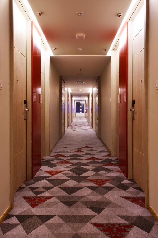 Hotel Fox